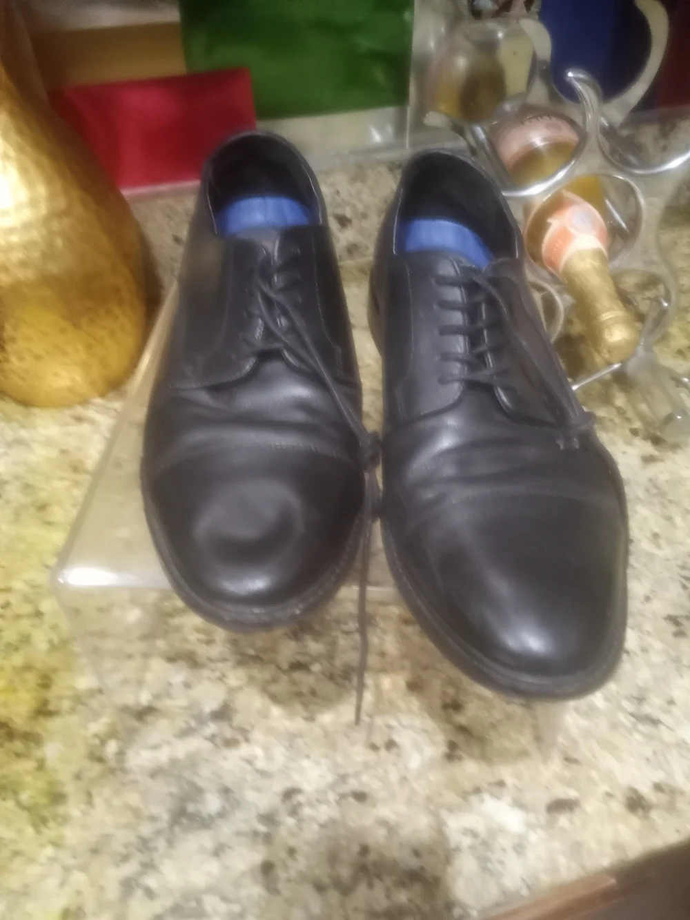 Vince Camuto Black Leather Lace-Up Dress Shoes
